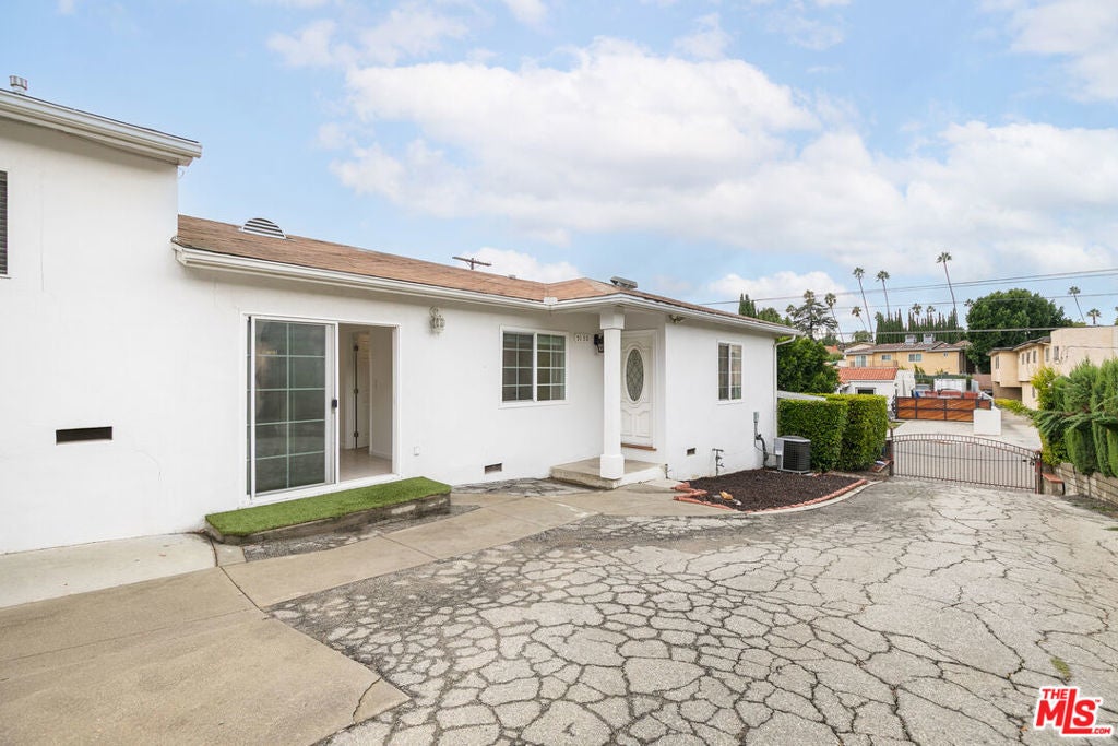 Photo of Listing #25607641