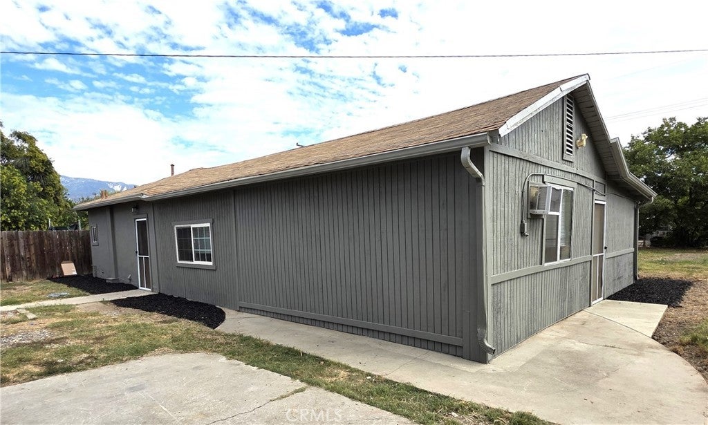 Photo of Listing #IV25245751