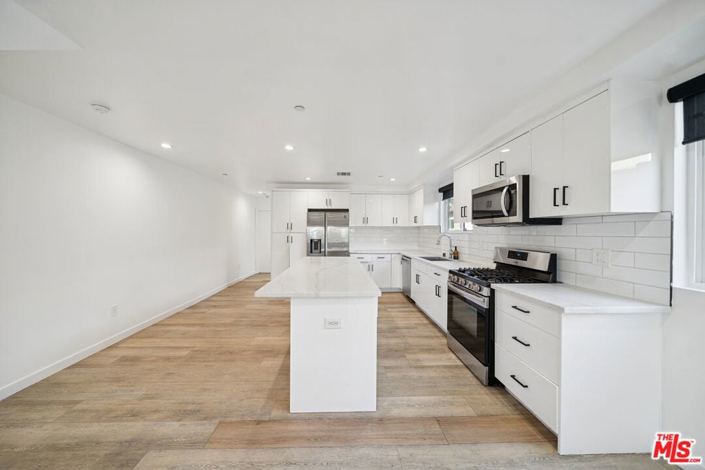 Photo of Listing #25610141