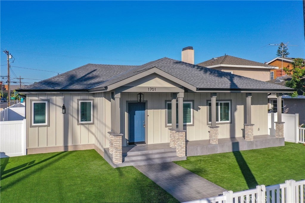 Photo of Listing #OC25244709