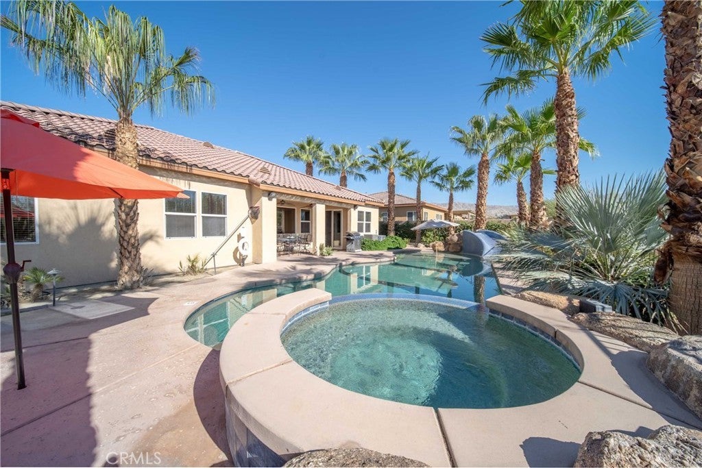 Photo of Listing #SR25242512