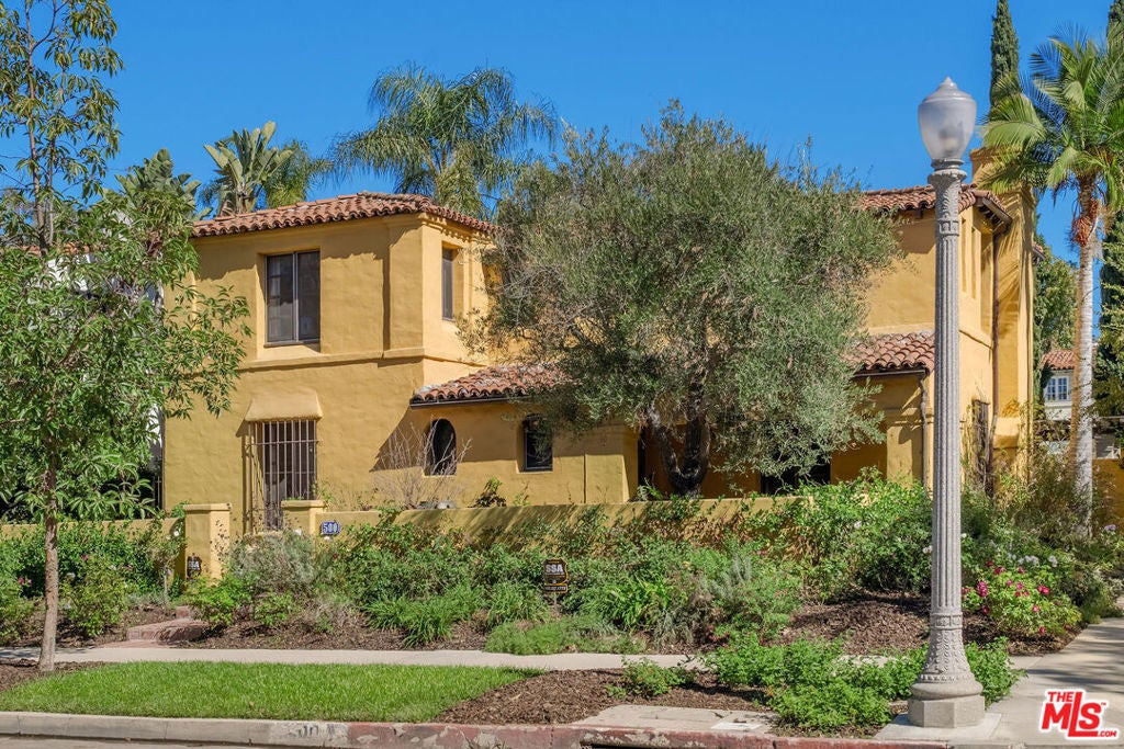 Photo of Listing #25605829