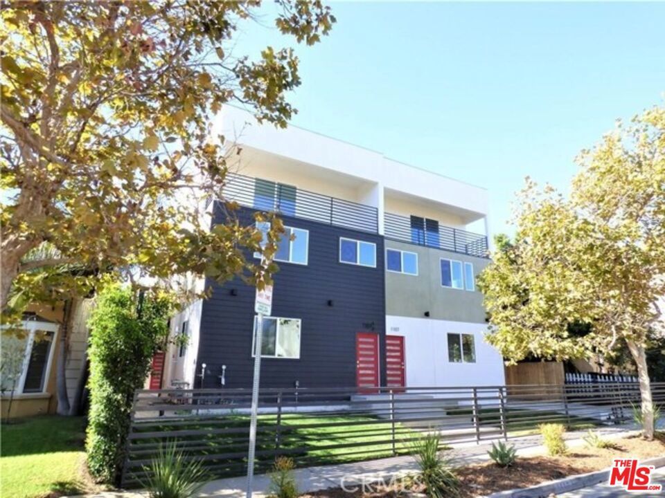 Photo of Listing #25610053