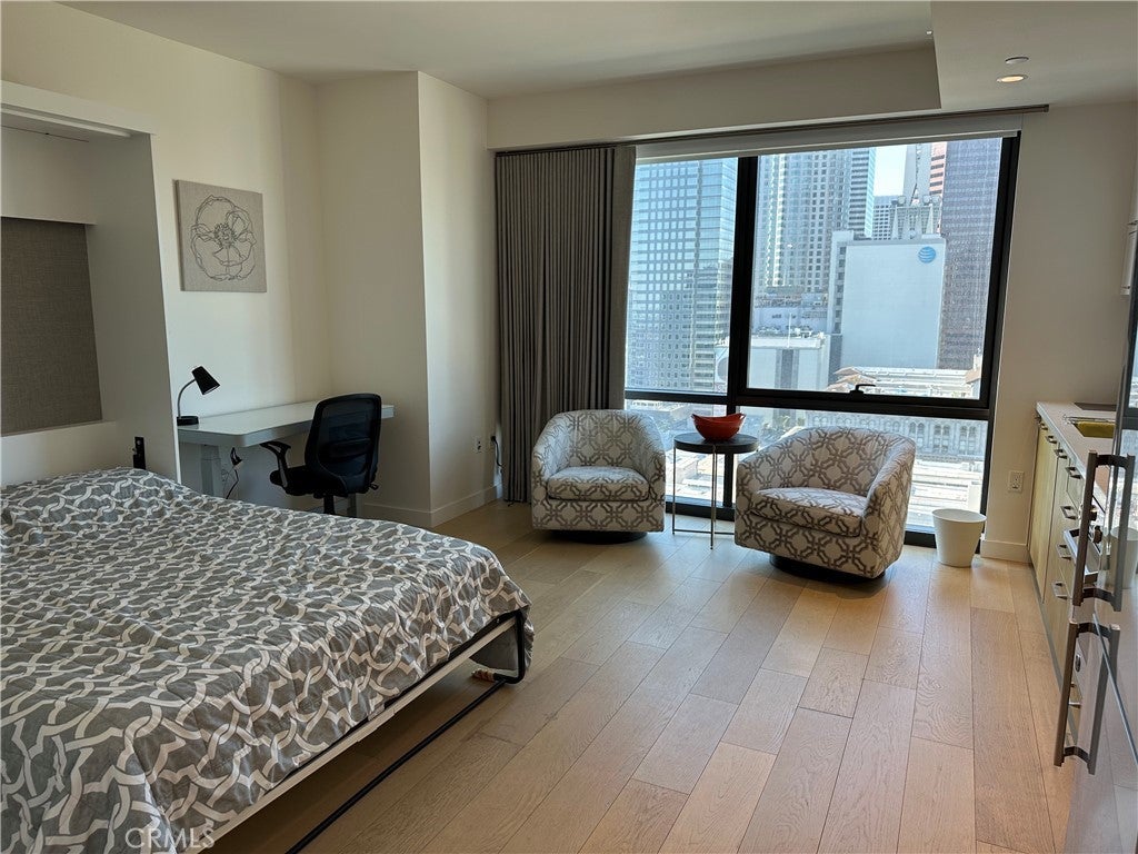 Photo of Listing #WS25246894