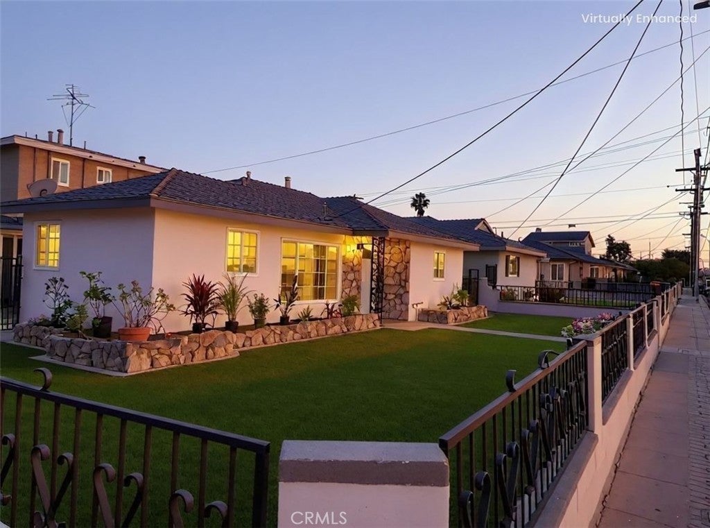 Photo of Listing #SB25243826