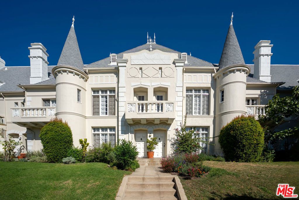 6065 Scenic Avenue, Los Angeles