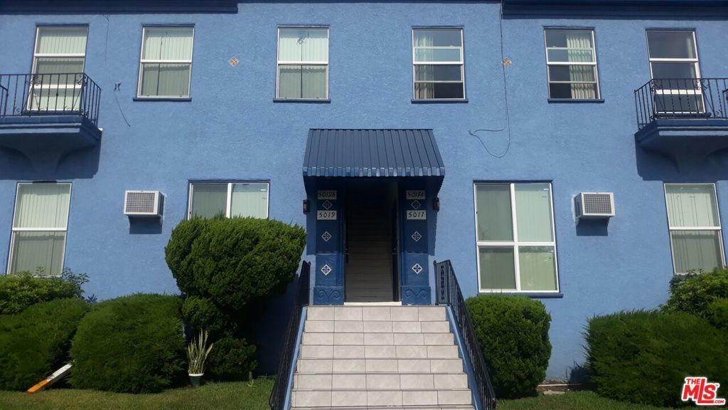 5017 Crenshaw Boulevard # 1/2, Los Angeles