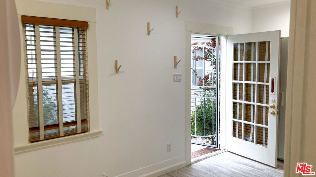 Photo of Listing #25612059