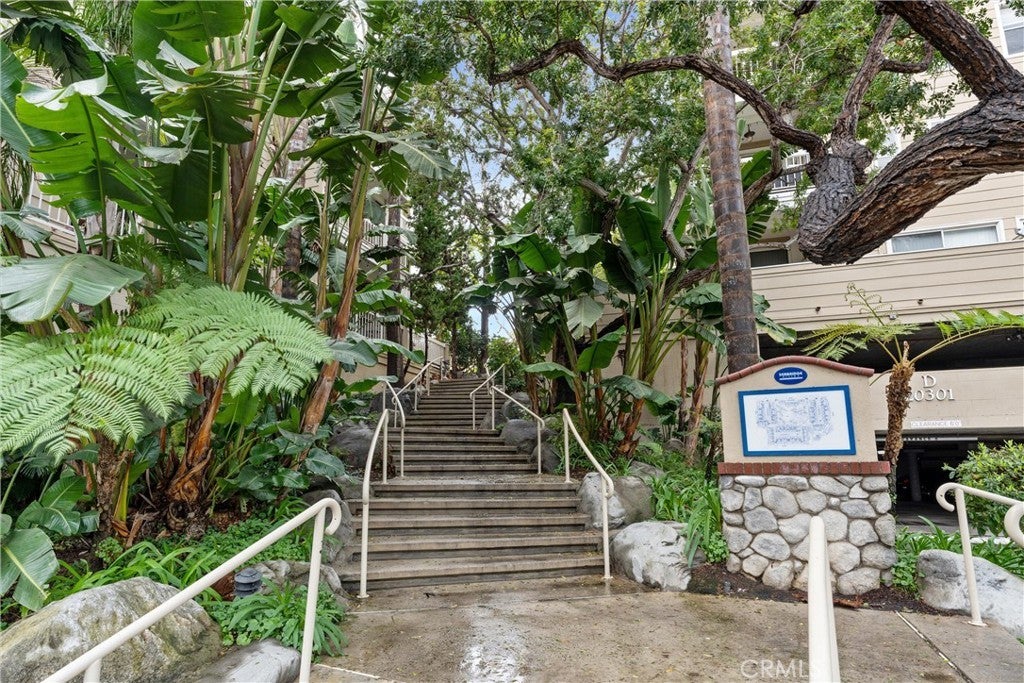 Photo of Listing #OC25249407