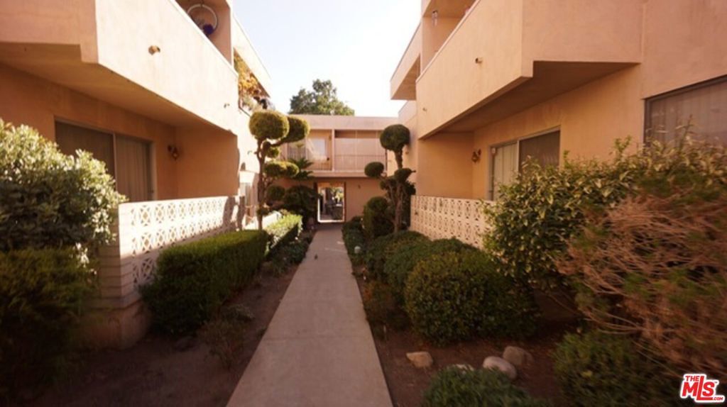 Photo of Listing #25613117