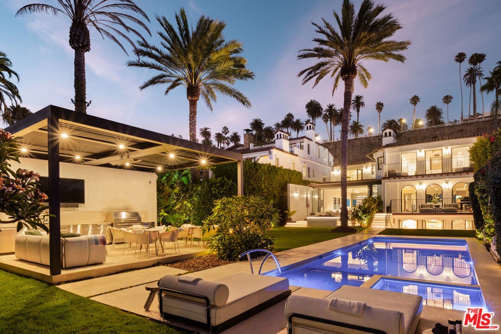 972 Palisades Beach Road, Santa Monica