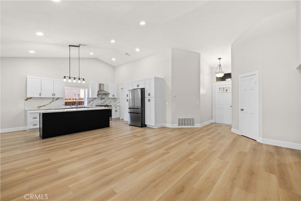 Photo of Listing #PF25248892