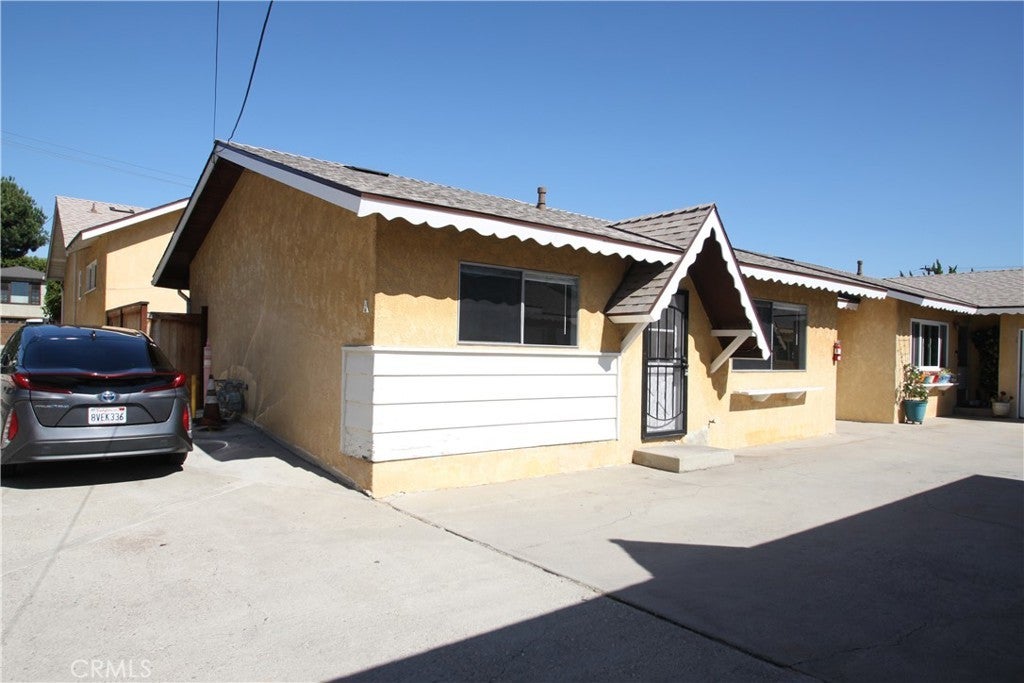 Photo of Listing #SB25251550