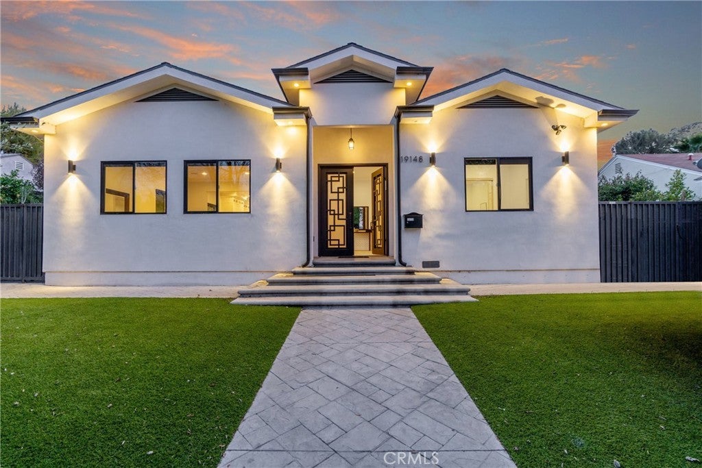 Photo of Listing #SR25252587