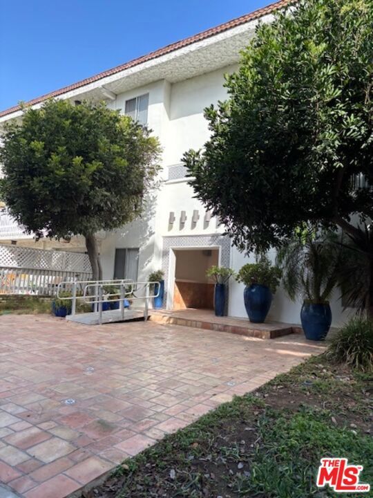 Photo of Listing #25614255