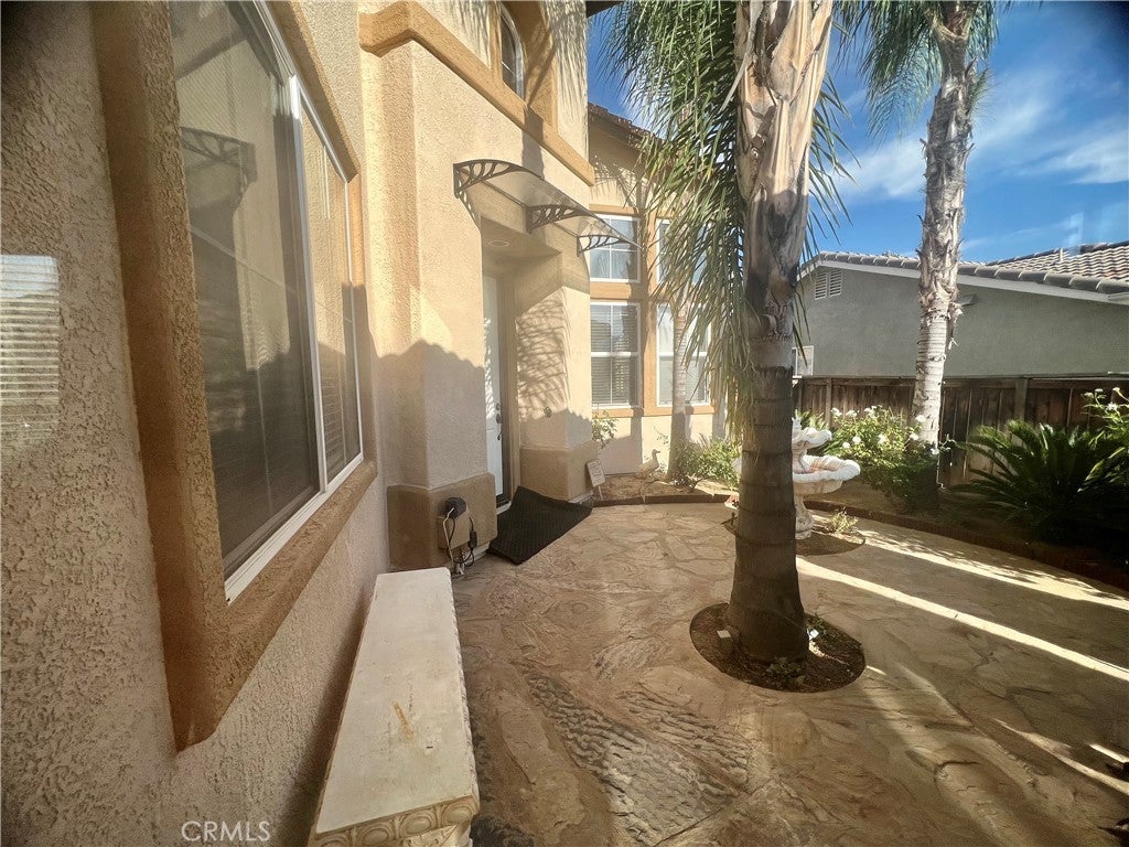 Photo of Listing #IV25253302