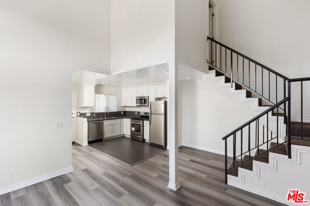 Photo of Listing #25614381