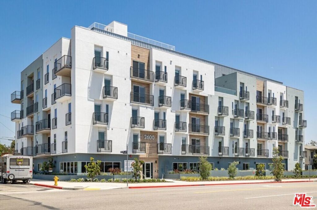 2600 S Sepulveda Boulevard # Unit 101, Los Angeles