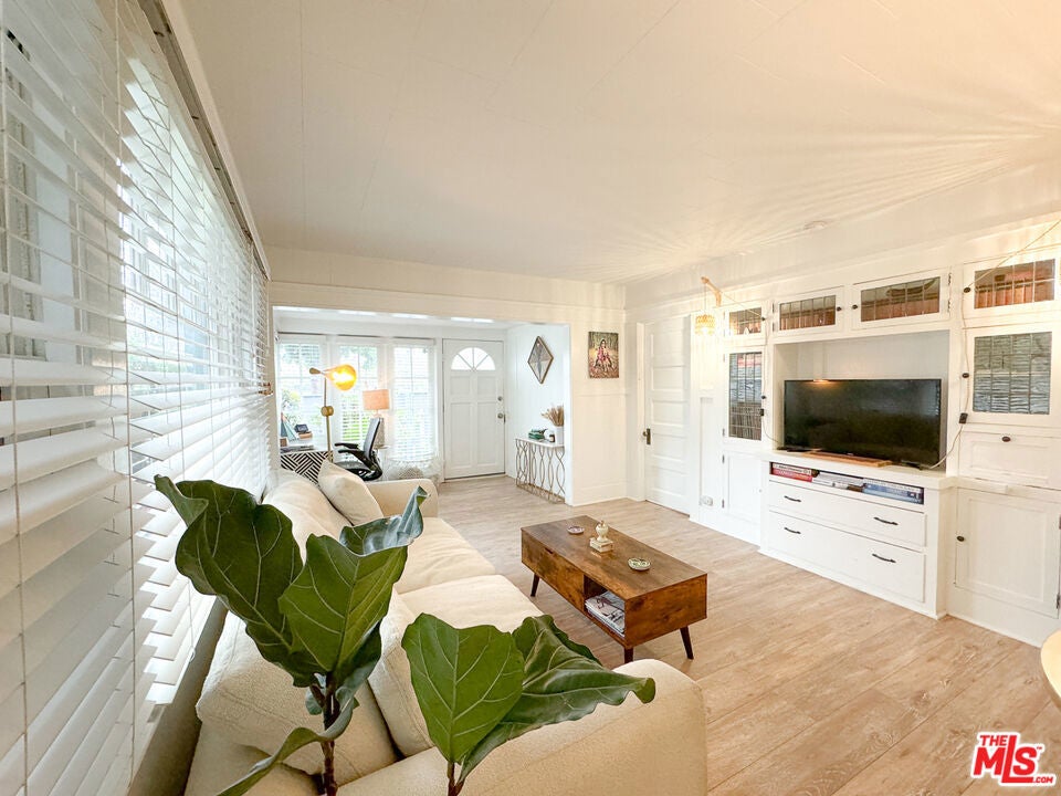 Photo of Listing #25614731