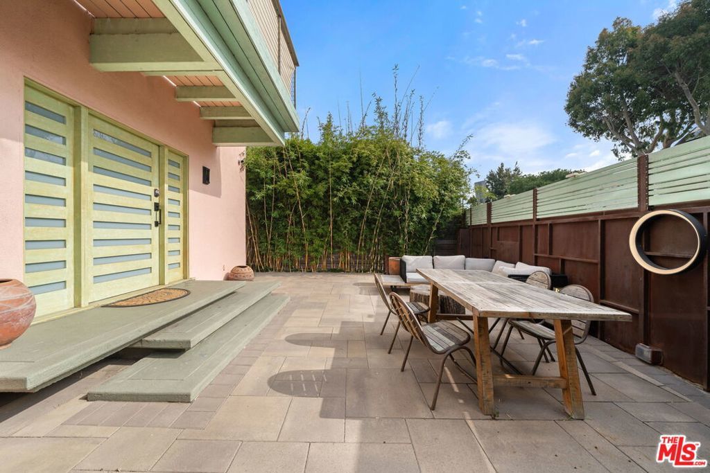 Photo of Listing #25614819