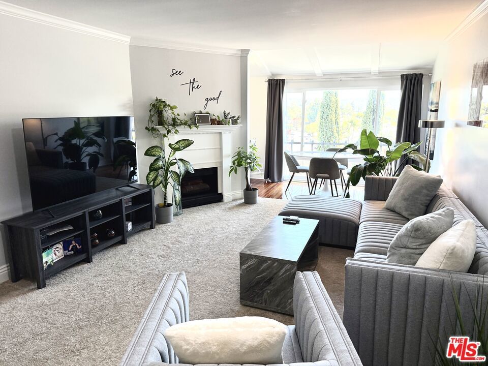 Photo of Listing #25614817