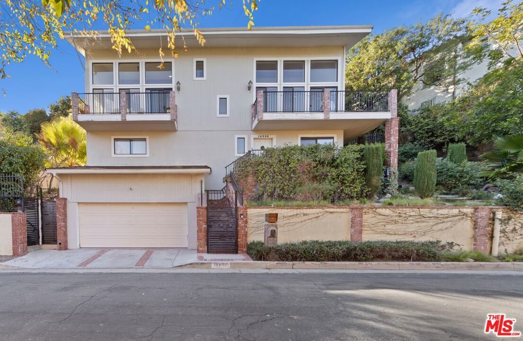 Photo of Listing #25615021