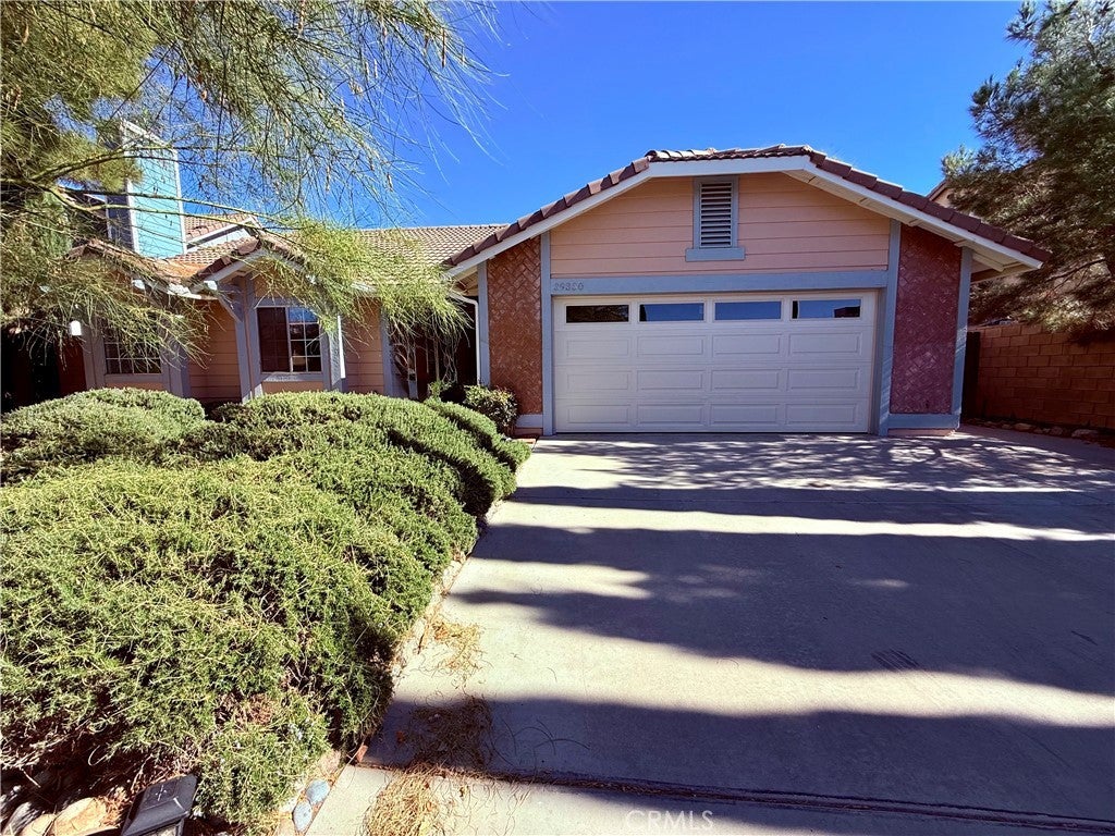 Photo of Listing #SR25254151