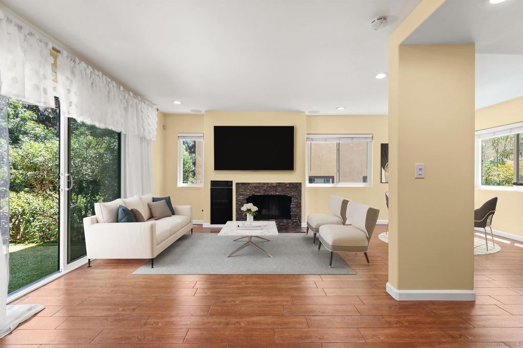 Photo of Listing #250043379SD