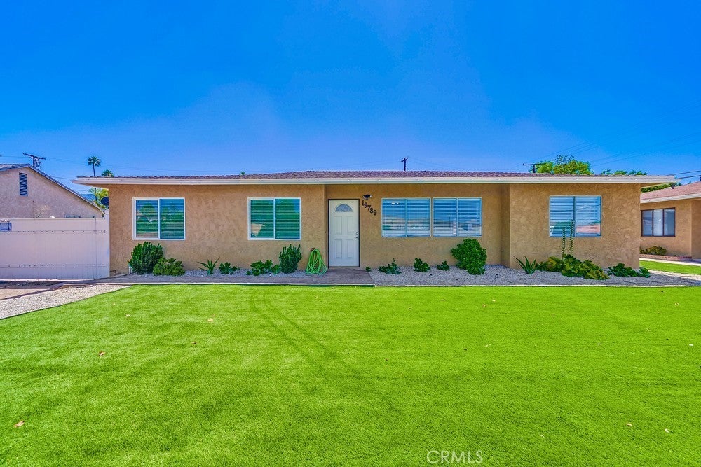 Photo of Listing #IV25254586