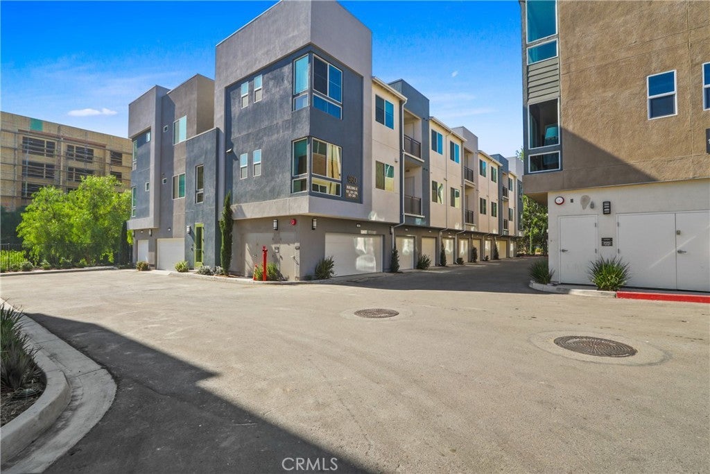 Photo of Listing #CV25254101