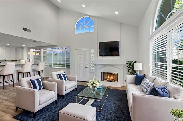 48 Tamarac, Aliso Viejo.