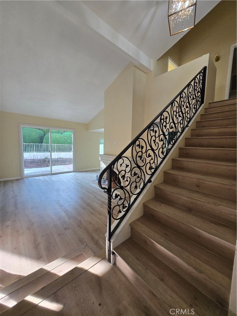 Photo of Listing #DW25255135