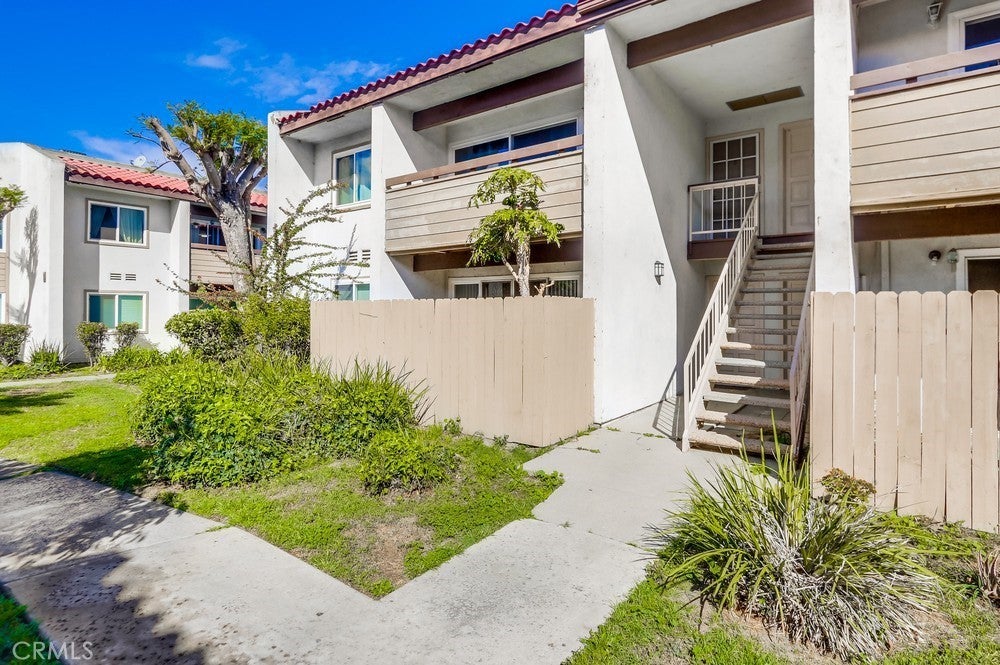 Photo of Listing #OC25255495