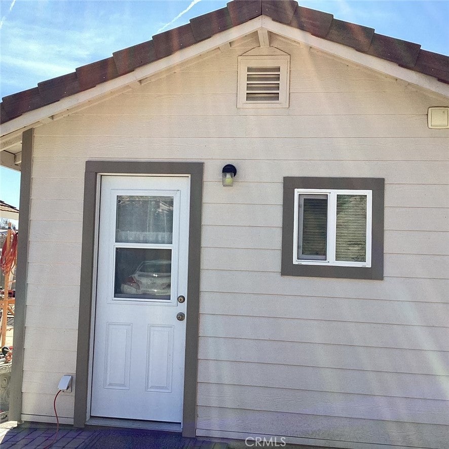 Photo of Listing #IV25255323