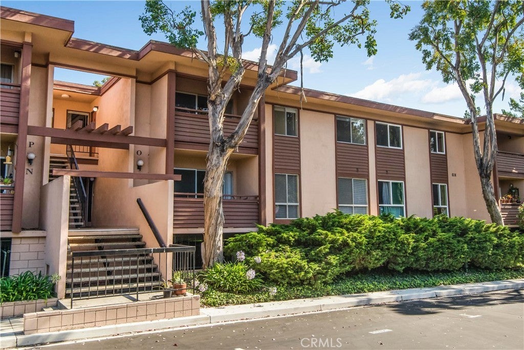 Photo of Listing #PV25255662