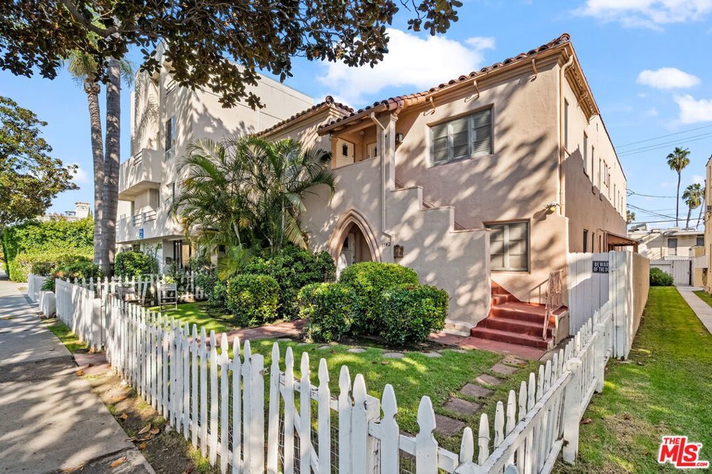 Photo of Listing #25615993