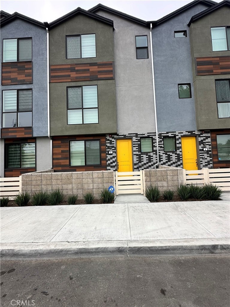 Photo of Listing #OC25254202