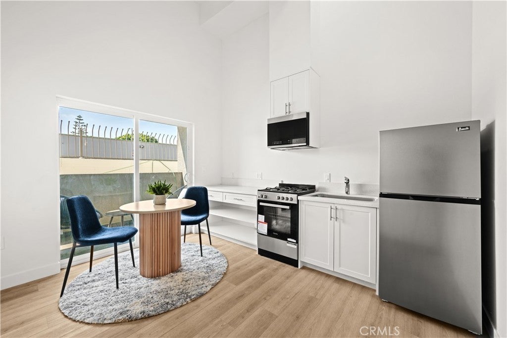 Photo of Listing #MB25256327