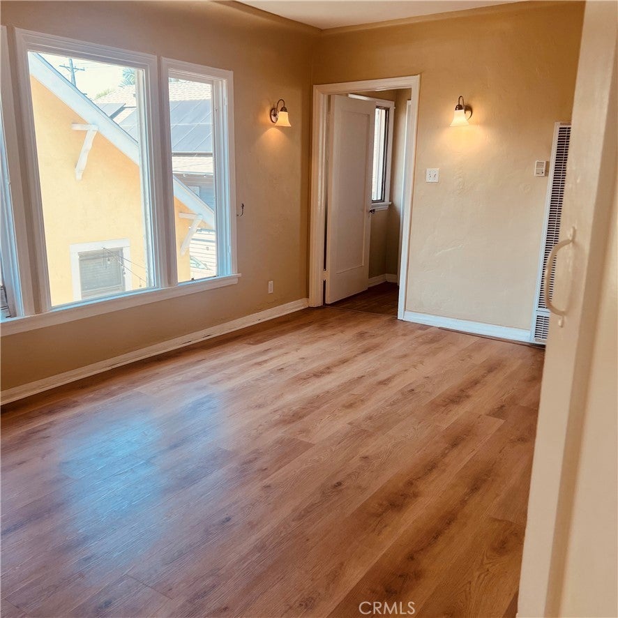 Photo of Listing #DW25256547