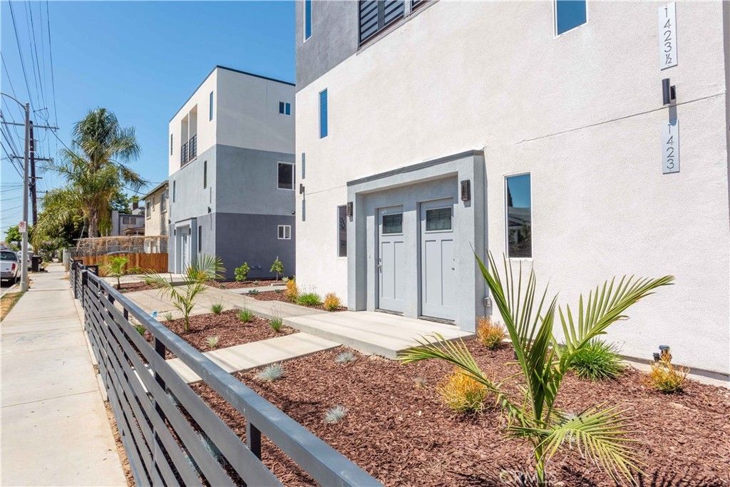 1429 S New Hampshire Avenue, Los Angeles