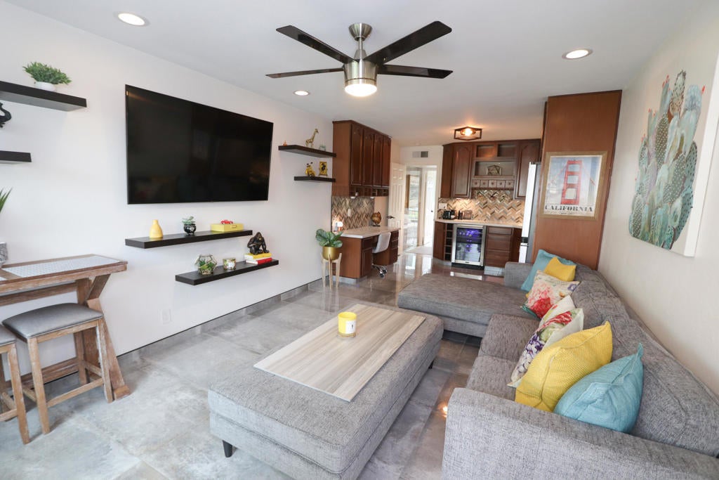 Photo of Listing #219138455DA