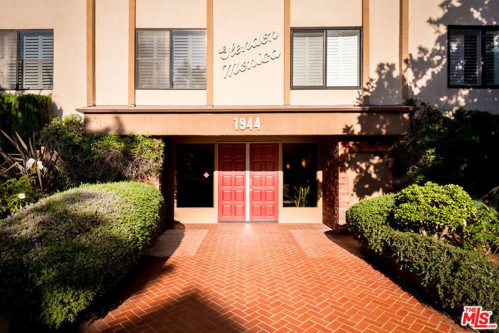 Photo of Listing #25614837