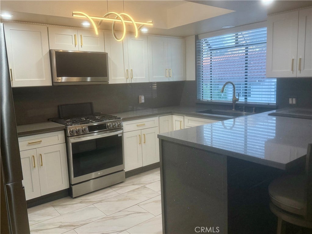 Photo of Listing #SR25256665