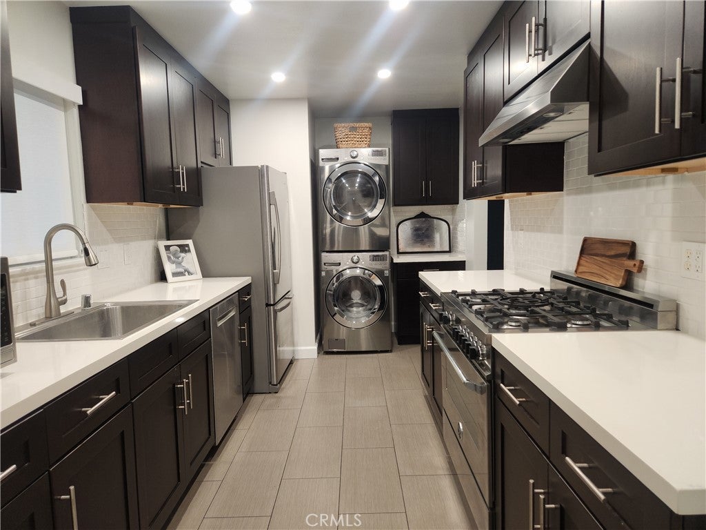 Photo of Listing #OC25257102