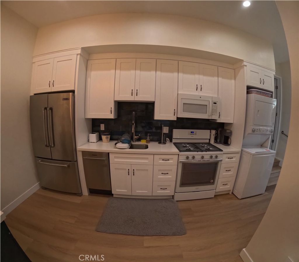 12329 Oxford Avenue, Hawthorne