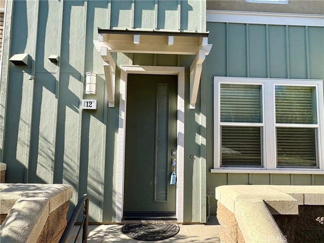 12 Empire, Aliso Viejo.