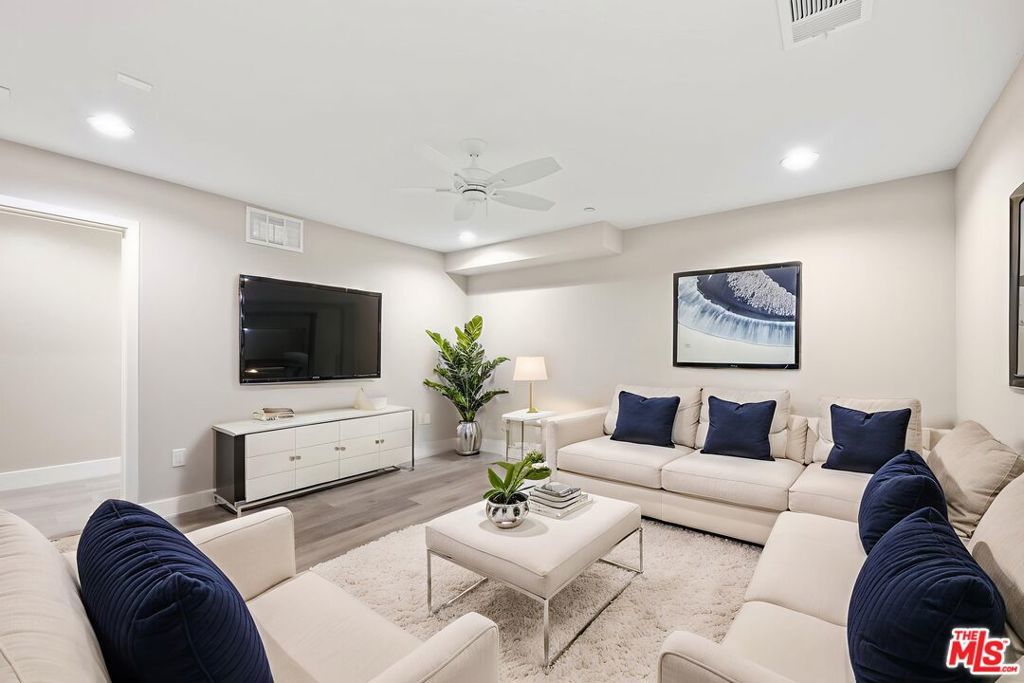 Photo of Listing #25617109