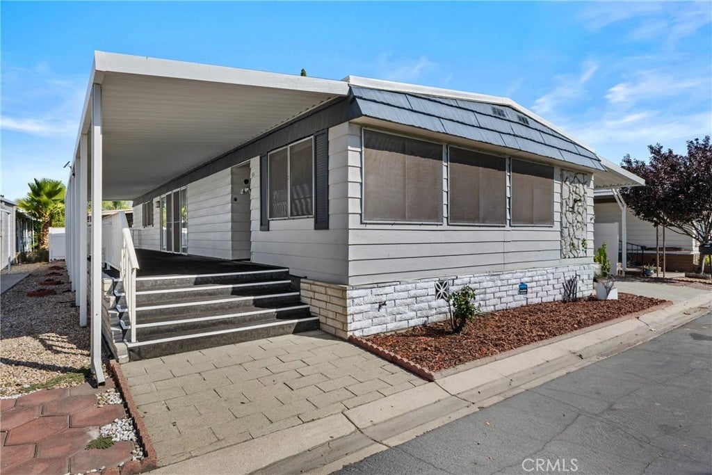 Photo of Listing #SW25256709