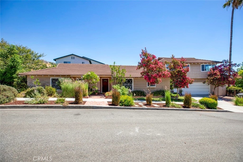 Photo of Listing #GD25257665