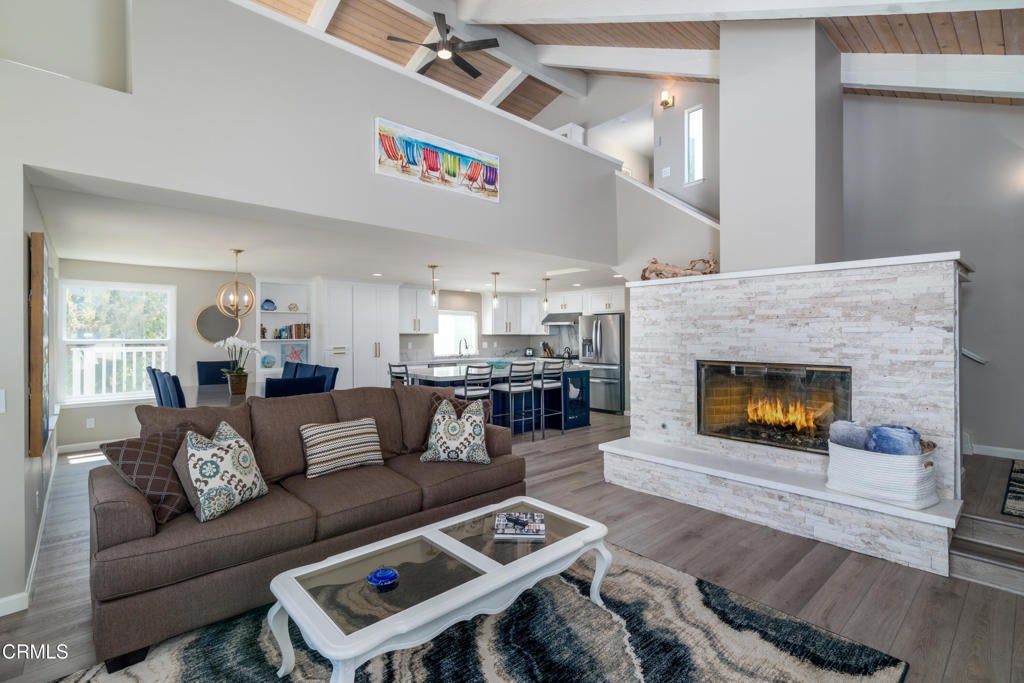 Photo of Listing #V1-33322